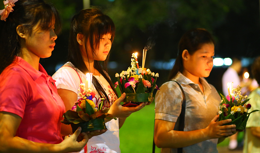 Loy Krathong