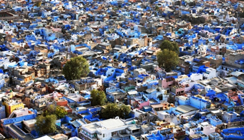 Boven de 'blauwe stad' Jodhpur 